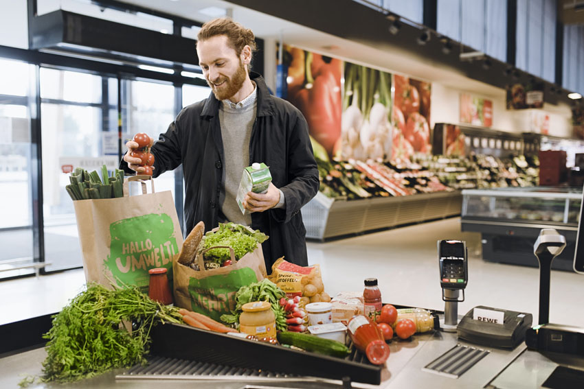 Piquee - advertising - 27